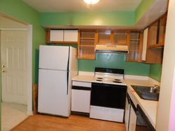 Amherst Ct Apt 104 - Country Club Hills, IL