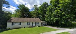 Lakeway Dr - Pittsfield, MA