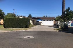 Santa Ana, CA Repo Homes