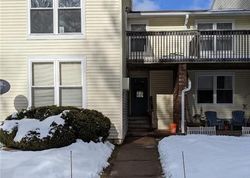 Pleasant Valley Rd Apt 8-10 - South Windsor, CT