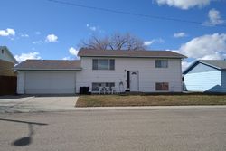 Evansville, WY Repo Homes