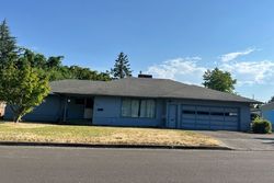 Mcminnville, OR Repo Homes