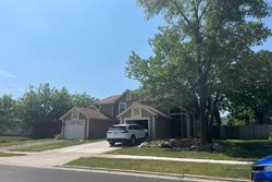 Hesterman Dr - Glendale Heights, IL