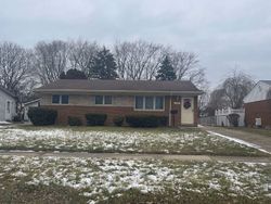Sterling Heights, MI Repo Homes