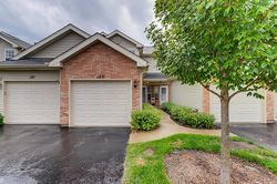 Golfview Dr - Glendale Heights, IL