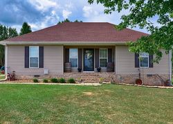 Trotwood Dr - Fayetteville, TN
